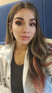 Would anyone be willing to edit one of these pictures for a "professional  head shot" I unfortunately do not have time to get new one taken right now.  Will send 5 dollars