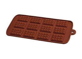 I almost bought a silicone chocolate mold to use to make plaster casts for liquor filled chocolates, but realized before i got several of greweling's recipes call for the use of a round piping tip. Cake Kitchen Chocolate Moulds
