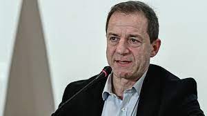 Για να είσαι πάντα μπροστά, ακολούθησε τον κόσμο του fthis.gr: Otan Maxairwsan Ton Dhmhtrh Lignadh