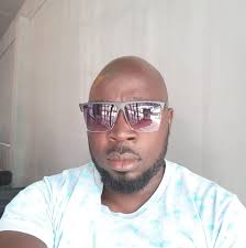 I tut she is agry, Wumain 🤦‍♀️