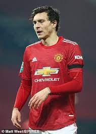 Footballer for manchester united & the swedish national team. Manchester United Decided To Sign Victor Lindelof Over Virgil Van Dijk In 2017 Says Charlie Austin Readsector