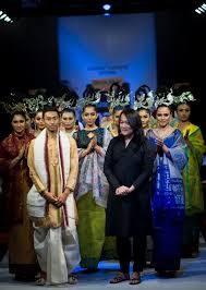 The extreme beauty of women dress is the design of moirang, a special and artistic type of embroidery which is done by the weavers. Robert Naorem Bangalore Fashion Week 19th Edition Thestyle World