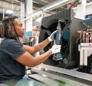 Heat pumps for energy-efficient heating | Bosch Global