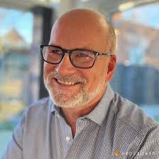 Carol Nitschke's Instagram, Twitter & Facebook