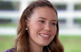 Kayla Booth's Instagram, Twitter & Facebook