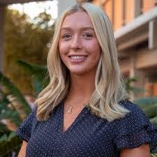 Sydney Gunderson's Instagram, Twitter & Facebook