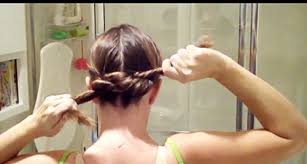 For thick, coarse, naturally curly hair: Every Day Food 3 Easy Hairstyles Harm Your Hair