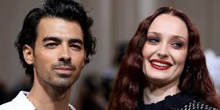 Sophie Turner Says She Cried After Meeting Husband Joe Jonas for the First  Time