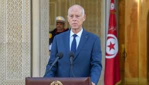 قال المرشح الرئاسي قيس سعيد، الذي أظهرت استطلاعات راي فوزه الكاسح في انتخابات الرئاسة التونسية، إنه يشكر الذين صوتوا عليه وكذلك الذين لم يصوتوا عليه، لأنهم. Ø£Ø­Ø²Ø§Ø¨ ÙˆØ­Ø±ÙƒØ§Øª ØªÙˆÙ†Ø³ÙŠØ© ØªØ¯Ø¹Ù… Ù‚Ø±Ø§Ø±Ø§Øª Ù‚ÙŠØ³ Ø³Ø¹ÙŠØ¯ ÙˆØªÙ„ÙˆÙ… Ø§Ù„Ù†Ù‡Ø¶Ø©
