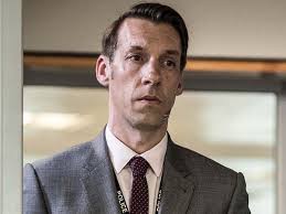 Ds steve arnott is arrested on suspicion of murder but continues to protest his innocence. Matthew Cottan Line Of Duty Wikia Fandom