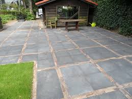 pin van johannes schops op pflaster in 2020 tuin bestrating tuin ideeen binnentuin