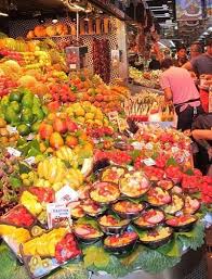 Il modo più semplice per arrivare al mercato de la boqueria è prendere la metropolitana l3 e scendere alla fermata liceu lungo las ramblas. Barcellona Non Solo Barca E Gaudi