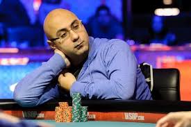 Ashkan Razavi Wins First Wsop Gold Bracelet And 781398 World Series Of Poker Gold Bracelet Poker