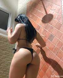 Garota de programa de barreiras