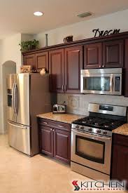 Youngstown Photo Gallery Discount Kitchen Cabinets Kitchen Remodel Small Interior Design Kitchen Kitchen Cabinets Decor