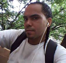 Denis Reyes's Instagram, Twitter & Facebook