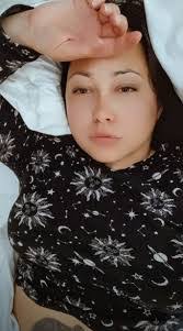 Karen Vanhorn's Instagram, Twitter & Facebook