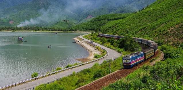 Hue to Da Nang train: A practical guide for travelers