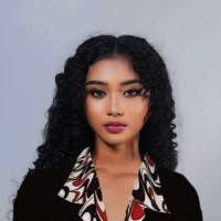 1400+ "-0 Lalyn Codilla" profiles