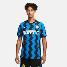 Der football club internazionale milano, kurz internazionale oder inter, im deutschsprachigen raum bekannt als inter mailand, ist ein 1908 gegründetes italienisches fußballunternehmen aus der lombardischen hauptstadt mailand. Inter Mailand Nike De