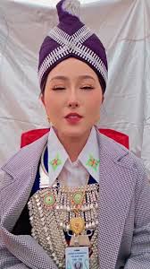 Zoohlub entertainment was live.