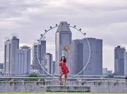 Ia menjadi tarikan pelancong bukan sahaja dari asia malah selain pulau sentosa, terdapat banyak lagi lokasi menarik di singapura. 18 Tempat Wisata Di Singapura Paling Instagramable