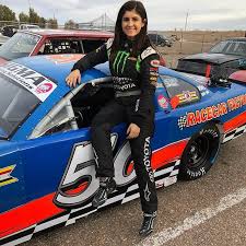 Bu alanda yeni ve yükselen bağlantılar gösterilir. Instagram Female Race Car Driver Women Drivers Drag Racing Cars