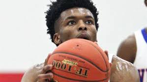 Wisconsin Lutheran High School's Jordan Glenn returns to basketball