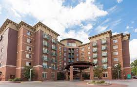 The people working there were friendly, gracious & accomodatingly helpful. Drury Inn Suites Flagstaff Drury Hotels