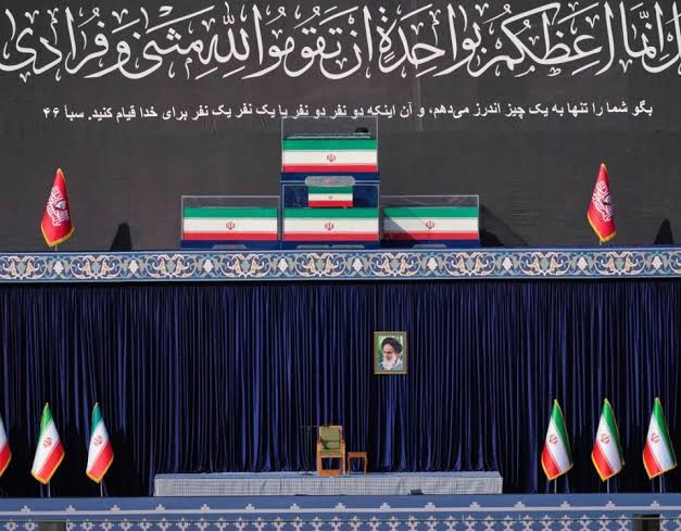 مراسم وداع با پیکر رهبر شهید انقلاب اسلامی در جوار حسینیه امام خمینی (ره) برگزار شد - اخبار فارسی | akhbare farsi