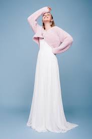 We did not find results for: Brautkleid Puristisch Heirate Im Schlichten Kussdiebraut Traumkleid