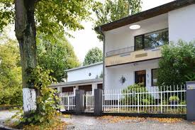 This is the house of david and tallie kissinger. Haus Zu Vermieten Kissinger Str 15 14199 Berlin Wilmersdorf Mapio Net