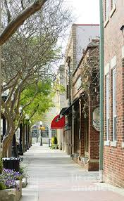 Downtown Aiken South Carolina By Andrea Anderegg Streetphotography Photography With Images Aiken South Carolina South Carolina