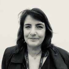 Emma Stott's Instagram, Twitter & Facebook