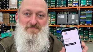 Genie Paul's Instagram, Twitter & Facebook