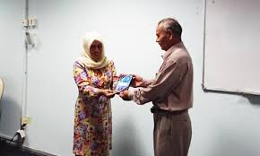 Klinik kesihatan klia is a klinik kerajaan located in nilai, negeri sembilan. Lawatan Dari Kelab Warga Emas Klinik Kesihatan Kuarters Klia Institut Penyelidikan Penuaan Malaysia Myageing