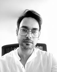 Gone too soon. RIP (Return If Possible 🥺) 2005 to 2007 we worked together  at Levi's, bond grew so much that I later dragged him with me to Madura  Fashion & Lifestyle