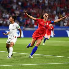The increasingly bitter dispute between american women's national soccer team and the u.s. Women S World Cup U S Women S Soccer Team Beats England