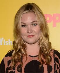 17 times julia stiles was our hairspiration. Julia Stiles Long Wavy Blonde Hairstyle