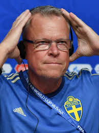 ⁇ why not both meme. Coupe Du Monde 2018 Le Reve Anglais Face A L Iceberg Suedois Cnews