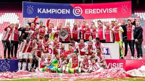 Blijf op de hoogte van al het eredivisie nieuws van alle 18 eredivisieclubs. Daftar Juara Liga Belanda Ajax Makin Tak Terkejar Dengan 35 Trofi