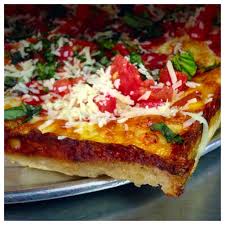 Bruschetta Pizza At Cloverleaf Bar Restaurant In Eastpointe Michigan Food Bruschetta Pizza Restaurant Bar