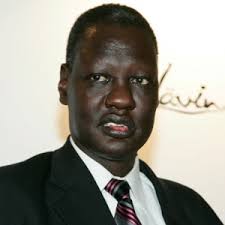 6'11 10th grader bol bol has been controlling both ends of the court for his aau team kc… for more bol bol basketball mixtapes and raw game footage watch and subscribe to ballislife midwest youtube channel and follow @scottballislife on instagram and @ballislifechi on twitter. Manute Bol Biography Age Death Height Weight Family Wiki More