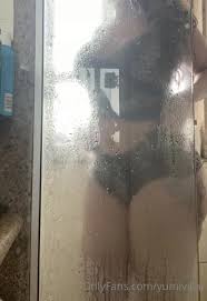 Yumi Villar Yumivillar - Voc Quer Tomar Banho Comigo Do You Want Shower  With Me 25-06-2020 - XFantazy.com