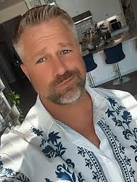 Some days you're the light. Some days you're the shadow. And some days,  even in pieces, you still reflect something worth seeing. 🌗✨ #LightAndDark  #BrokenButBeautiful #Reflections #IronRanger023 #IronRangerMedia