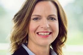 North Shore firm welcomes back partner