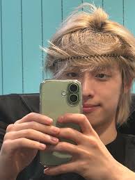 5 style moves to steal from Seoul Fashion Week men