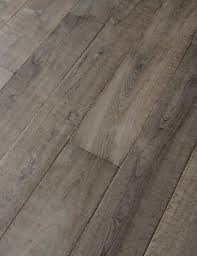 Exquisite Surfaces Maison Etage Plancher Bois Carrelage Imitation Bois