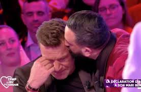 Animateur, producteur, papa et mari fou d amour ! Tpmp Benjamin Castaldi En Larmes En Decouvrant Le Message De Sa Femme Video