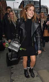 Welcome to emma watson daily, your number one source for emma watson we'll provide you everything you need to know including the latest news, photos, media and more. Beauty And The Beast Actress Emma Watson Has Travel Style In The Bag Vogue